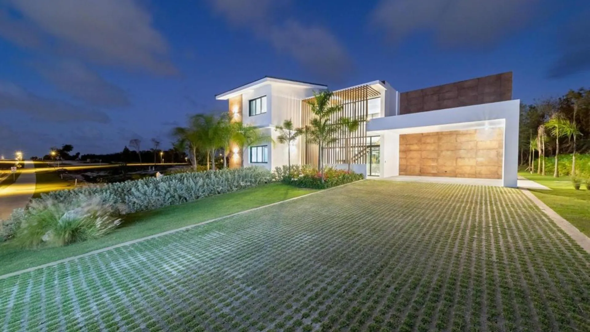 Experience True Privacy Tranquility And Unparalleled Luxury 蓬塔卡纳